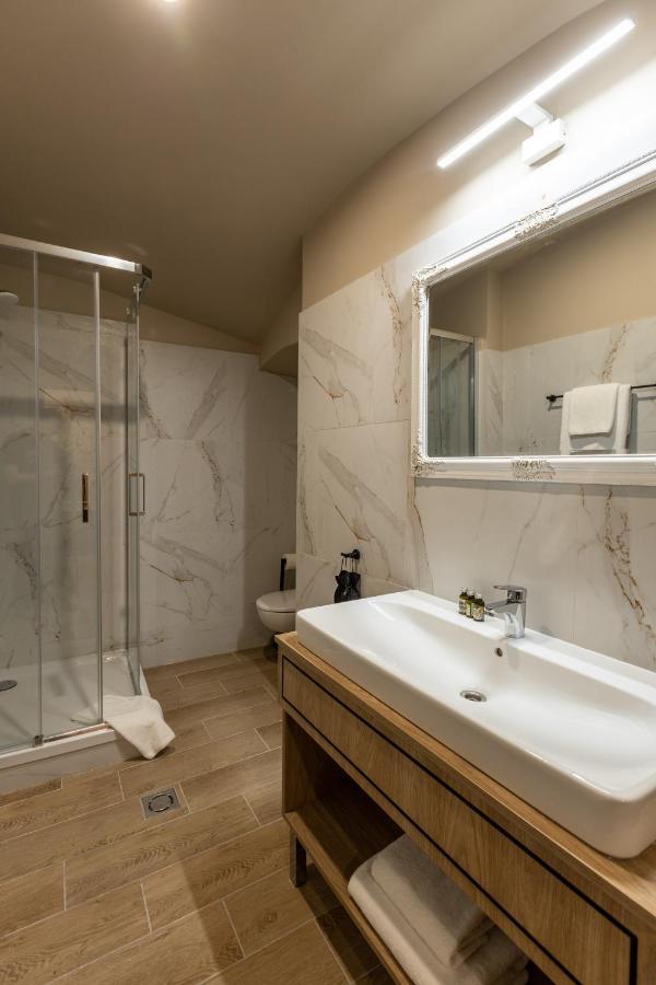 Ar Apartment *