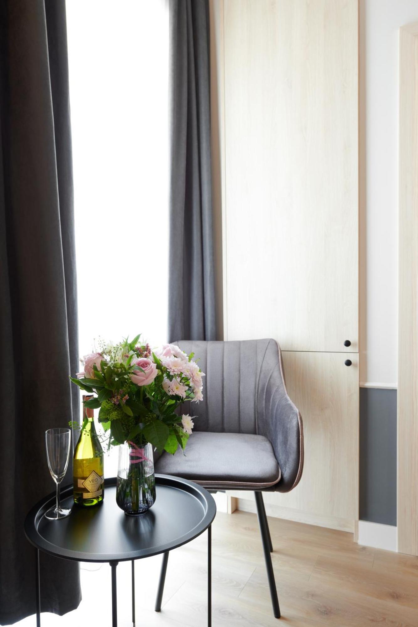 Apartment Ar *